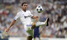 米兰体育官方网站-绝境中的双面传奇，葡萄牙惊天逆转与王皓的高光启示