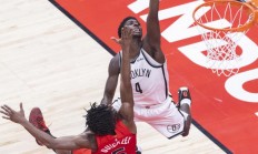 ac米兰体育官网-篮网逆转猛龙，西亚卡姆刷新纪录的简单介绍