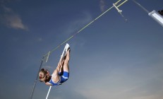 米兰体育-从基耶萨到阿尔卑斯之巅，实力证明与巅峰对决的足球哲学