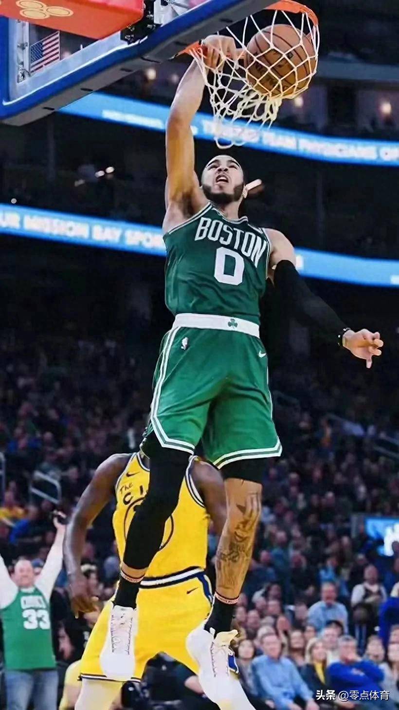 关于凯尔特人主场逆转牛仔，终结两连败的信息