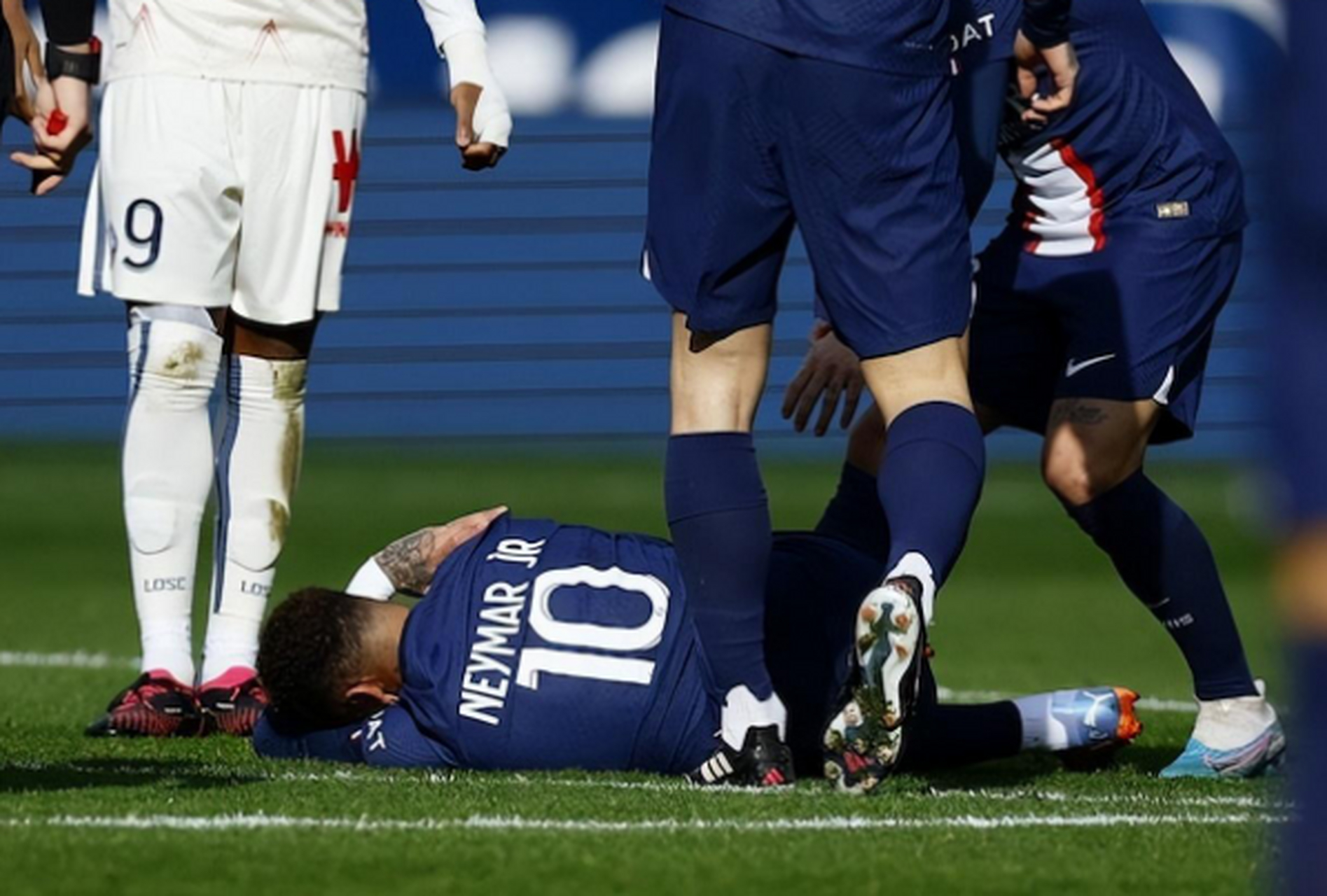 曼联翻盘瑞士，佩德里状态火热的简单介绍