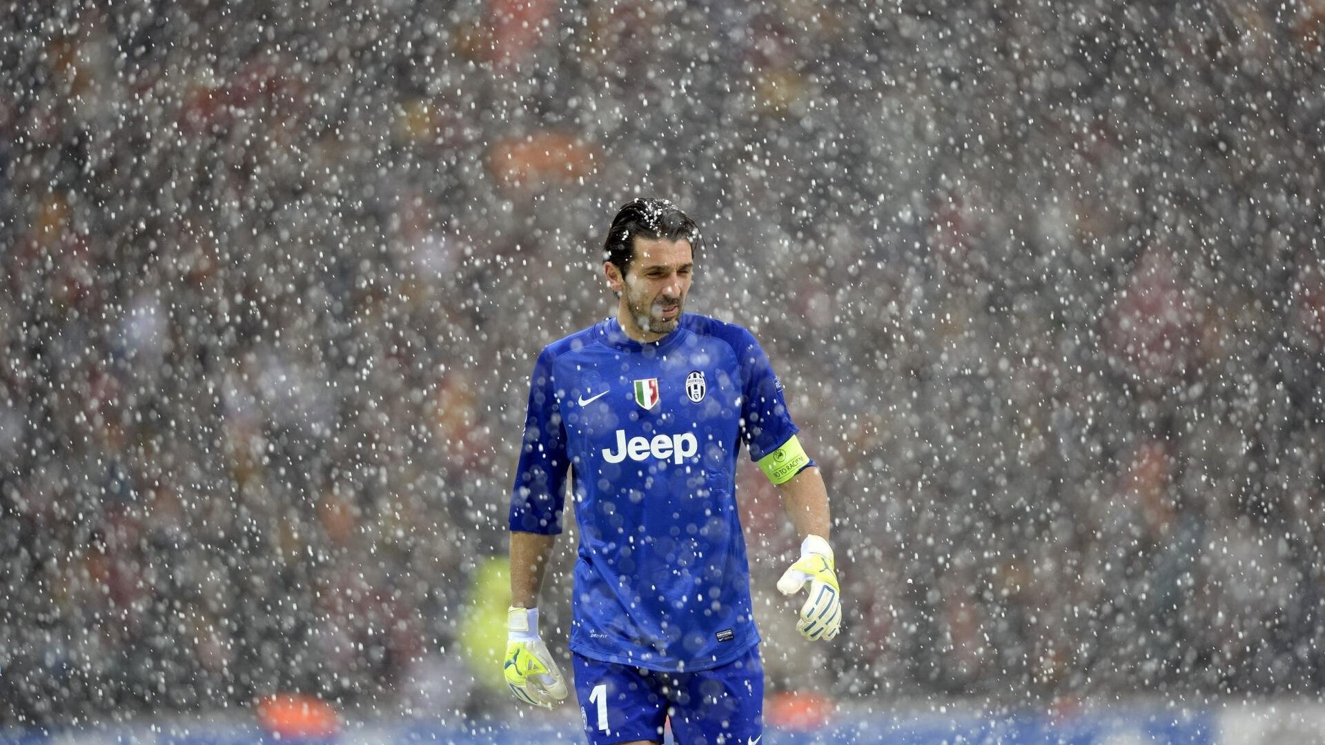 当格子军团遇上大黄蜂，恩佐的隐形琴弦如何拨动比赛命脉